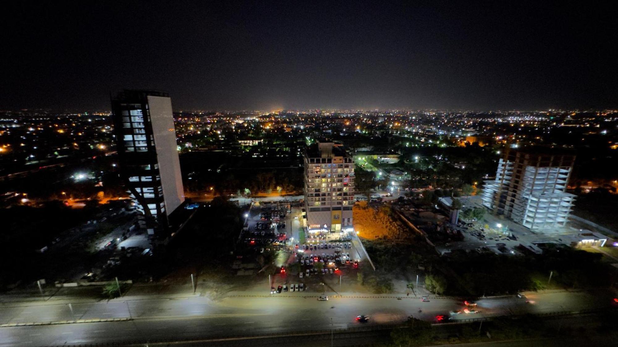 Centaurus Apartments Islamabad Luaran gambar