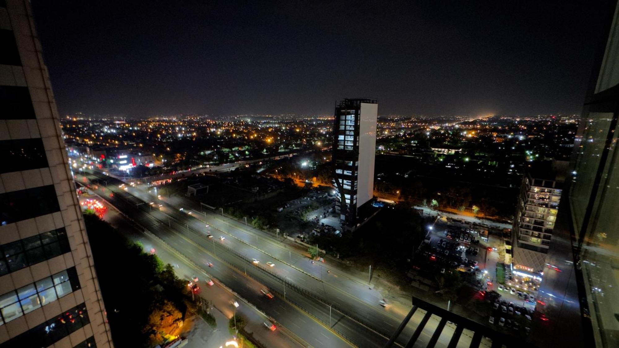 Centaurus Apartments Islamabad Luaran gambar
