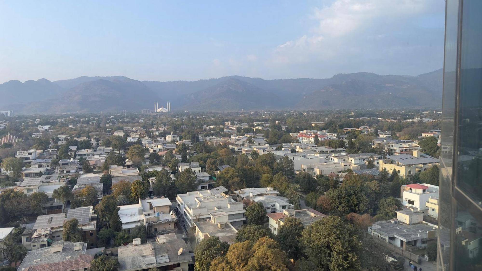 Centaurus Apartments Islamabad Luaran gambar